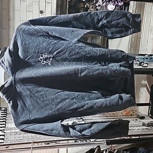 Nice Gildan Pawz hoodie size small